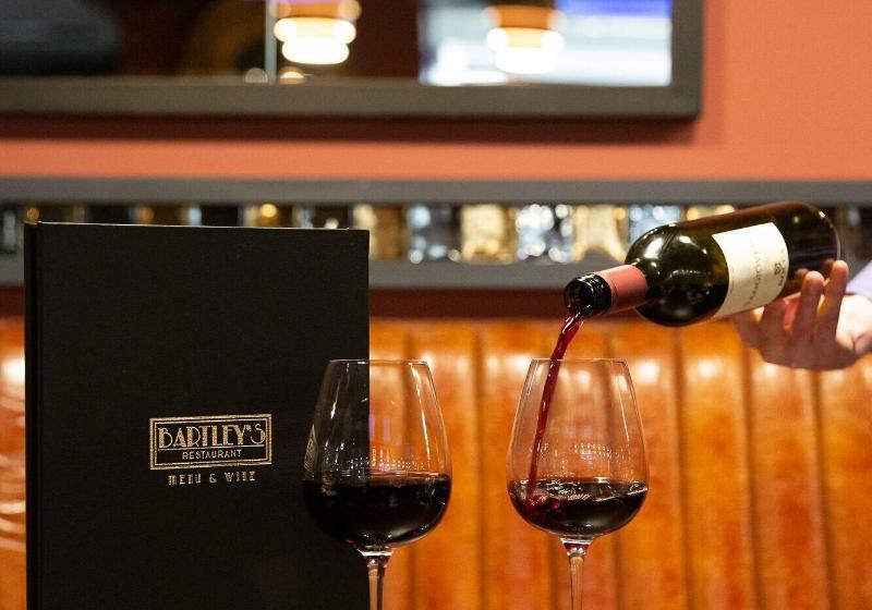 בית מלון כפרי The Grafton