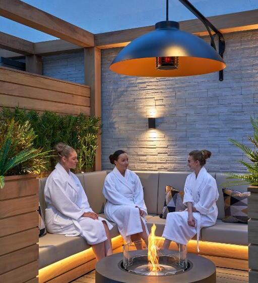 בית מלון כפרי The Johnstown Estate