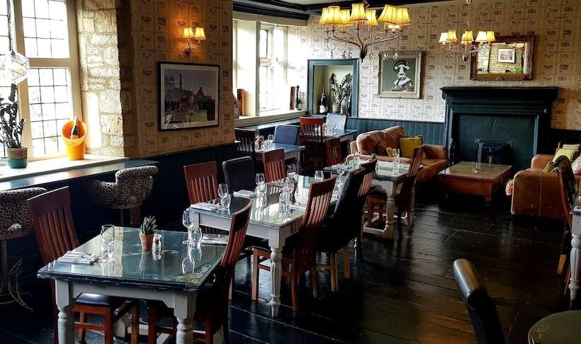 호텔 The Kings Arms