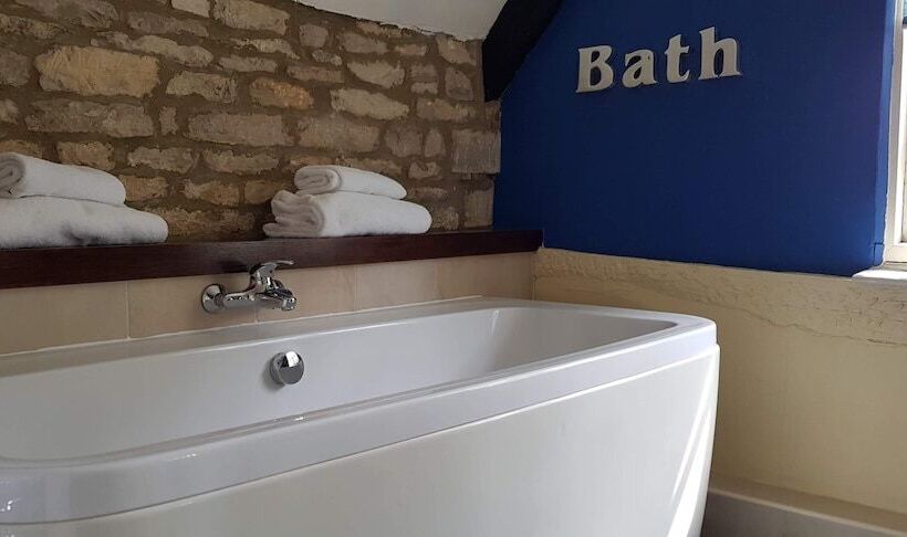 호텔 The Kings Arms