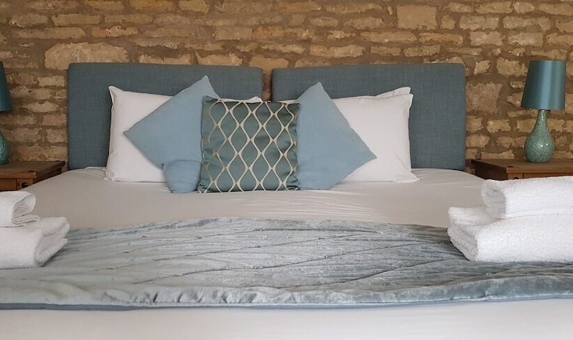 호텔 The Kings Arms