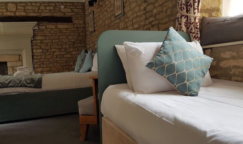 호텔 The Kings Arms