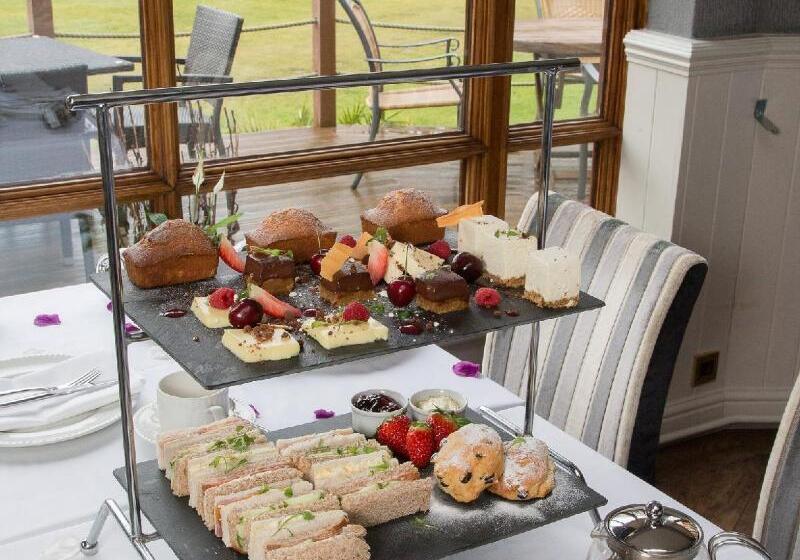 The Mount Country Manor Hotel & Golf Wolverhampton