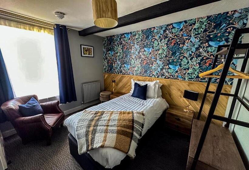 Отель The Old Mill