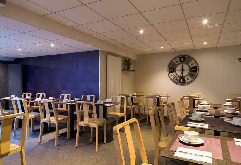 Отель Du Château Dinan  Originals Boutique