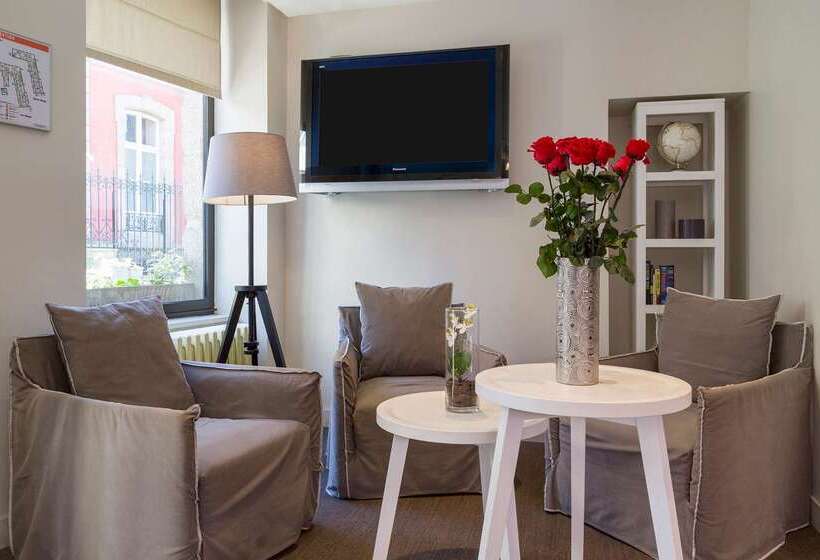 Отель Du Château Dinan  Originals Boutique