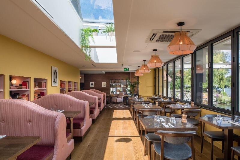 酒店 The Swan At Streatley