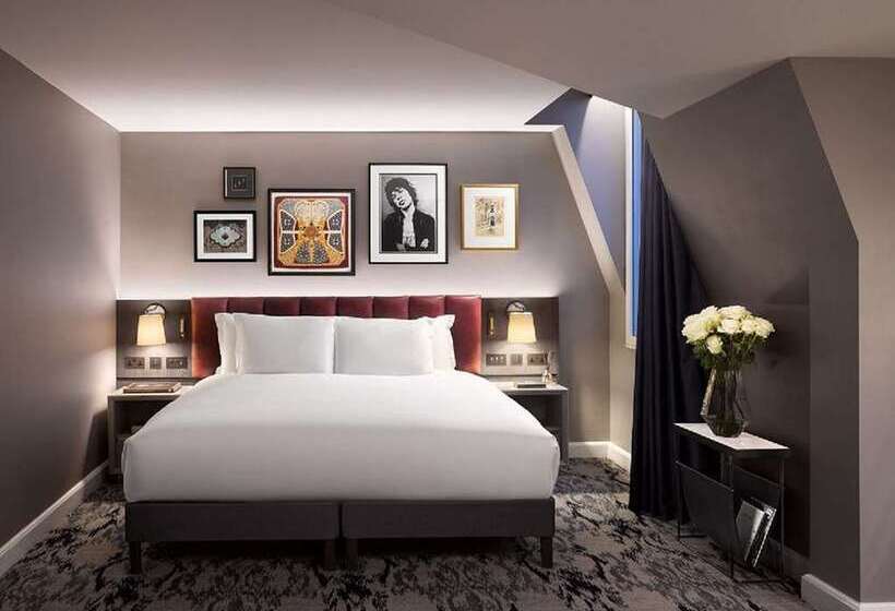 هتل The Trafalgar St. James London, Curio Collection By Hilton