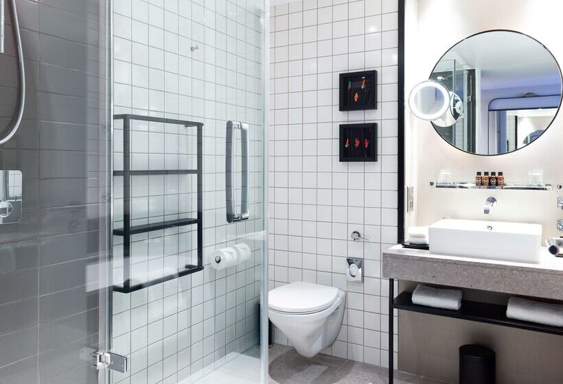 酒店 The Trafalgar St. James London, Curio Collection By Hilton