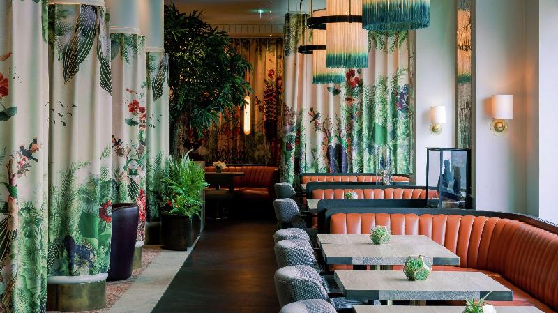 هتل The Trafalgar St. James London, Curio Collection By Hilton