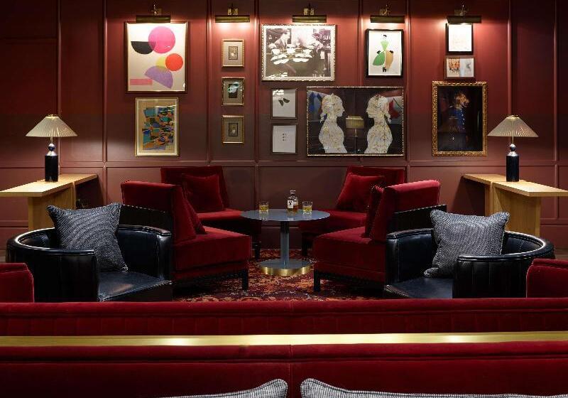 酒店 The Trafalgar St. James London, Curio Collection By Hilton