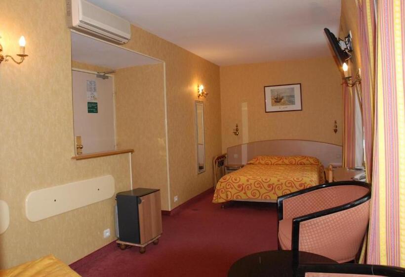 ホテル Transcontinental