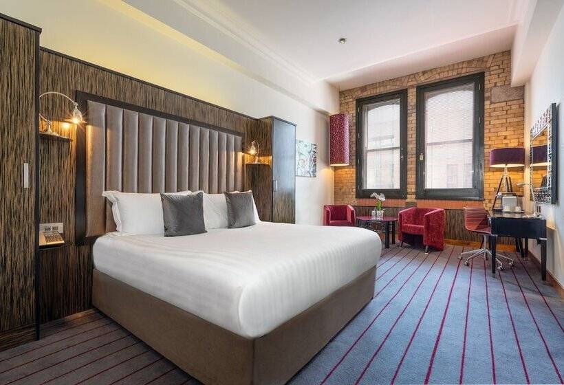 هتل The Trinity City