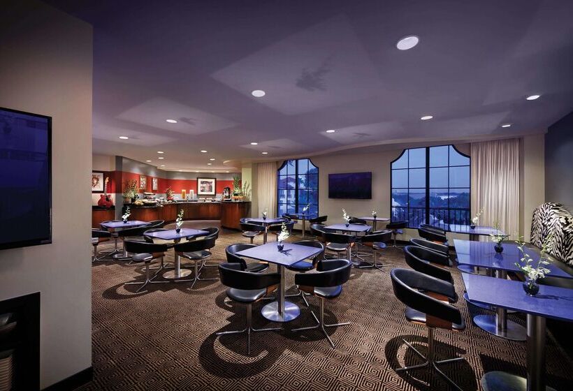 Universal S Hard Rock Hotel®