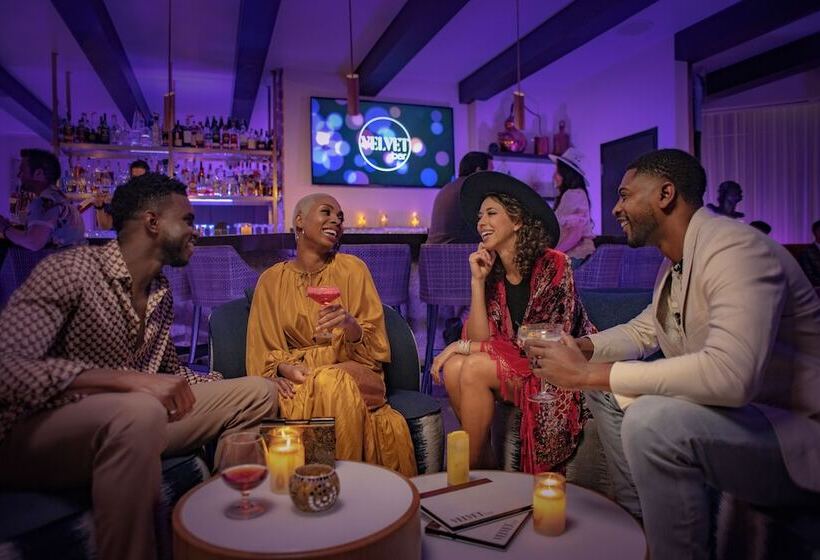 Universal S Hard Rock Hotel®