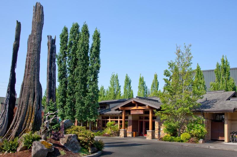 Отель Willows Lodge