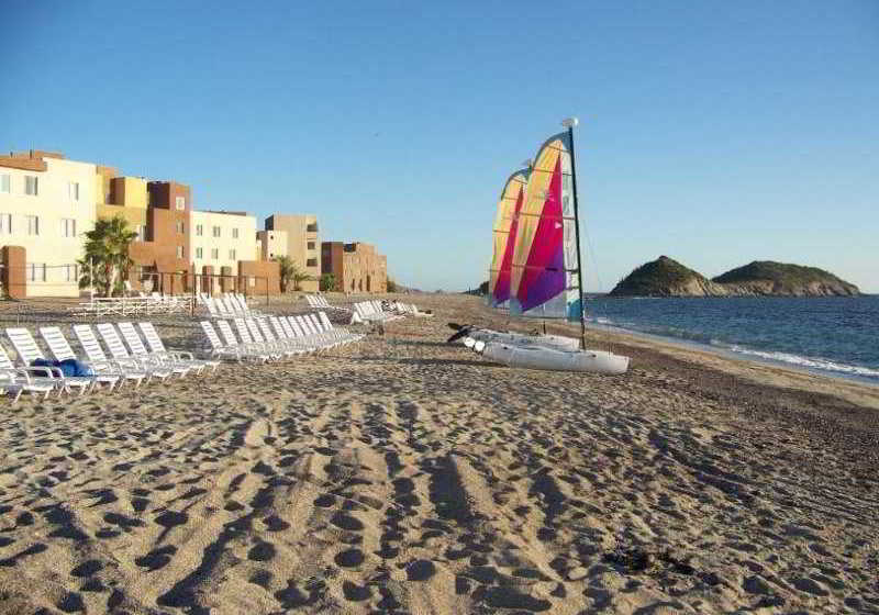 Paradiso Resort San Carlos