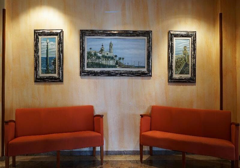 リゾートホテル Port Sitges