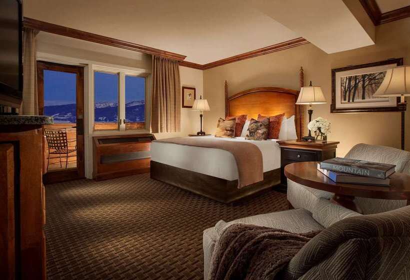 منتجع Snake River Lodge & Spa