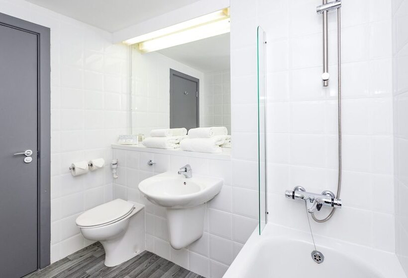 هتل Sheffield Metropolitan