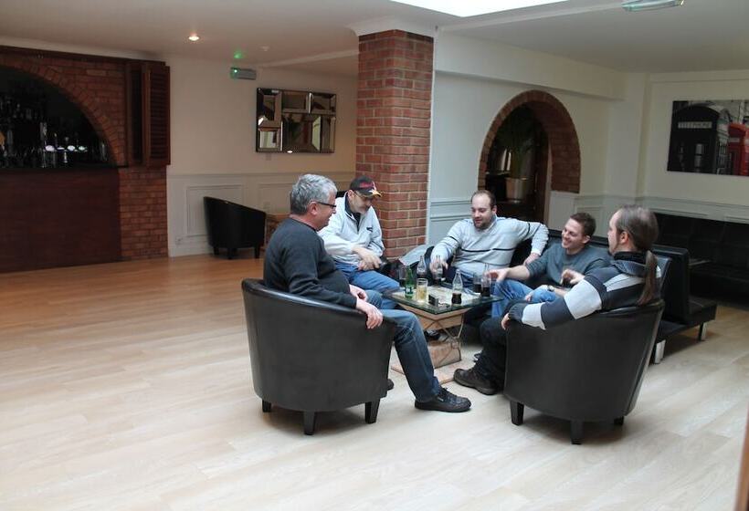 Sorrento Hotel & Restaurant