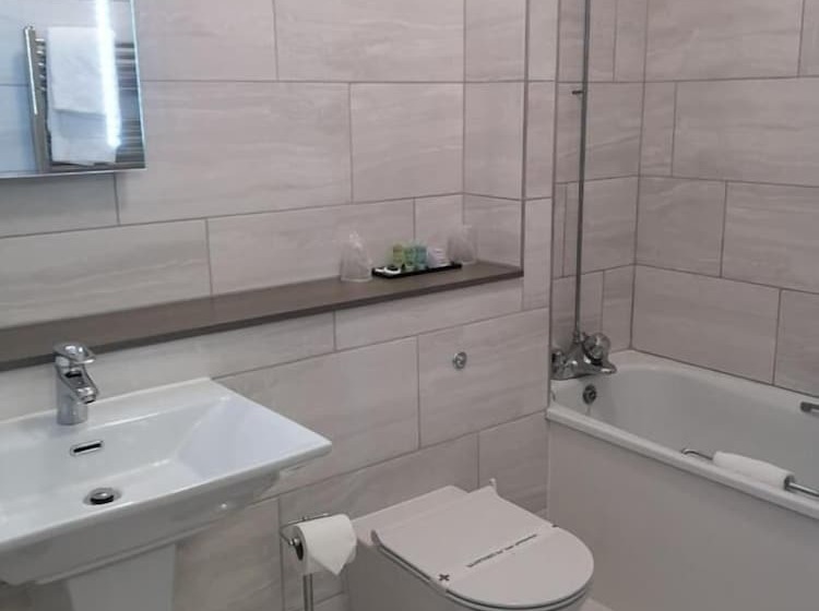 Sorrento Hotel & Restaurant