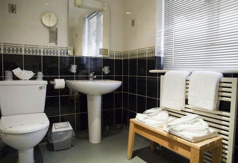 Sorrento Hotel & Restaurant