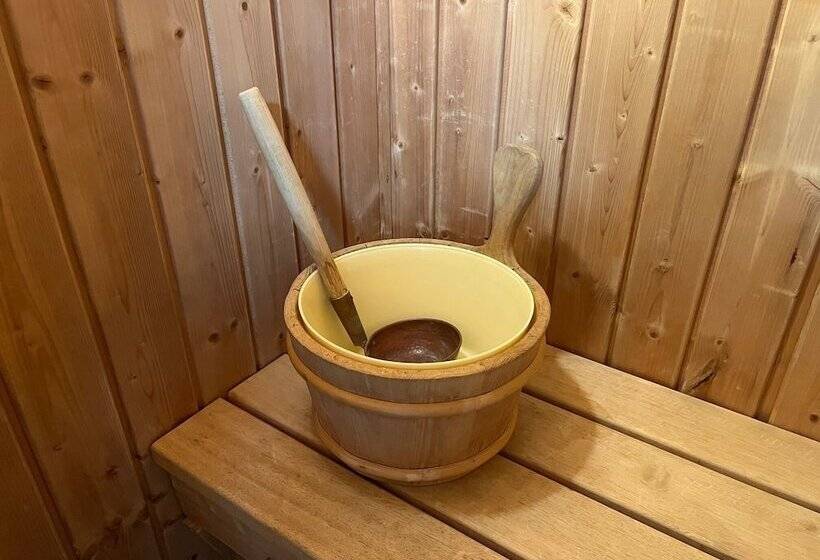 Sorrento Hotel & Restaurant