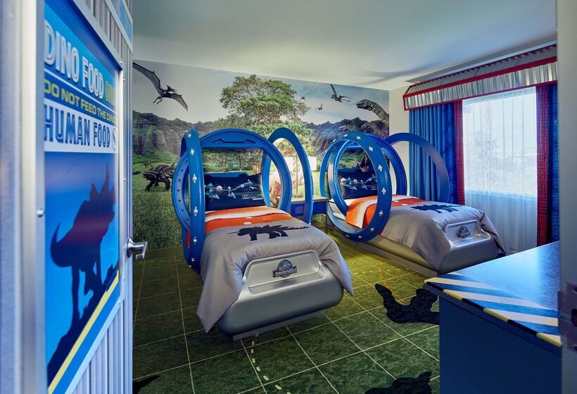 Universal's Loews Royal Pacific Resort