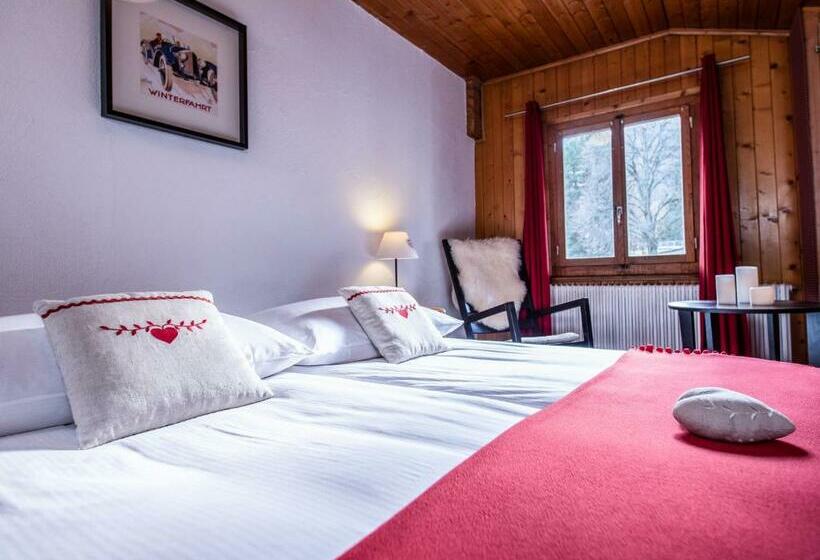 هاستل Edelweiss