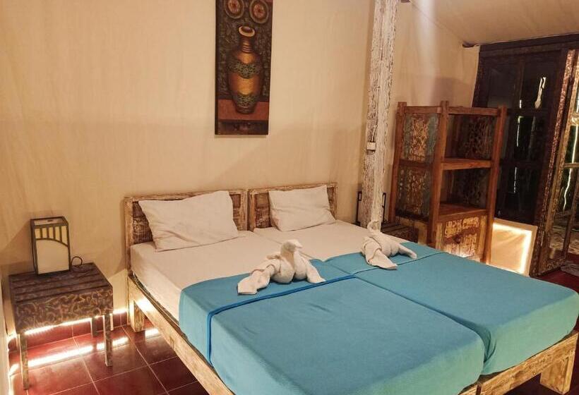 הוסטל Funkyplace