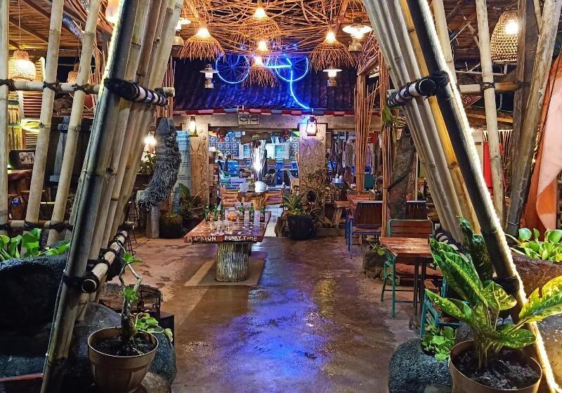 הוסטל Funkyplace