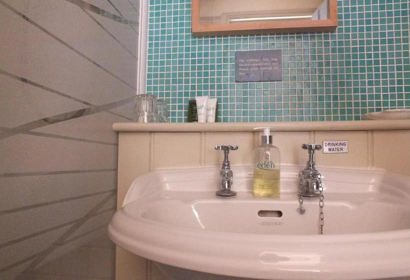 ユースホステル White Horse Inn