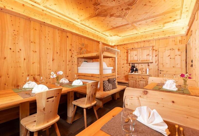 Alpenhotel La Montanara