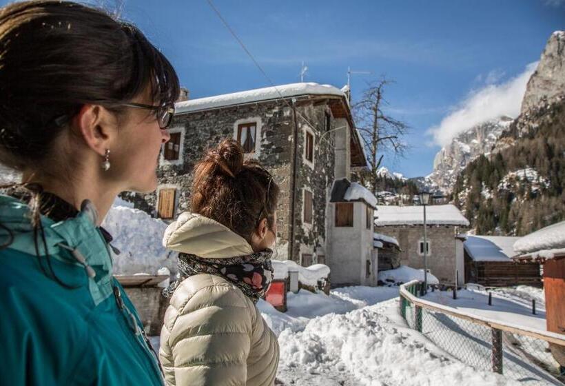 Alpenhotel La Montanara