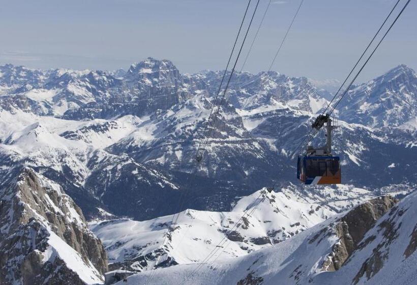 Alpenhotel La Montanara