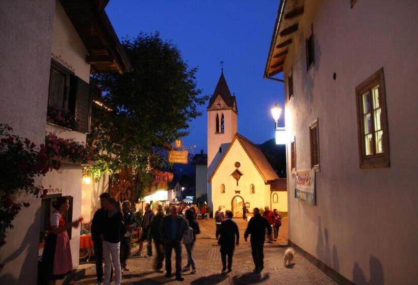 Alpenhotel La Montanara