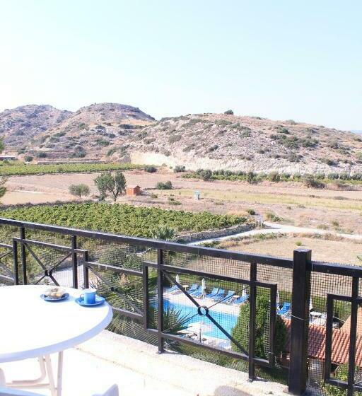 Ampelokipi Holiday Apartments