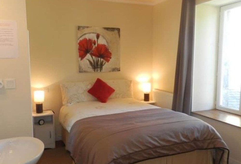 مبيت وإفطار Laura's Chambres D'hôtes