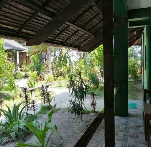 Eddie S Beach Resort Siargao