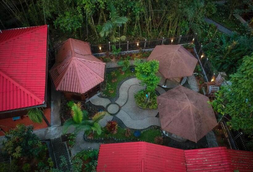 El Jardín Hotel & Restaurante