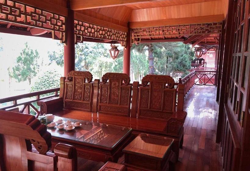 استراحتگاه Him Lam