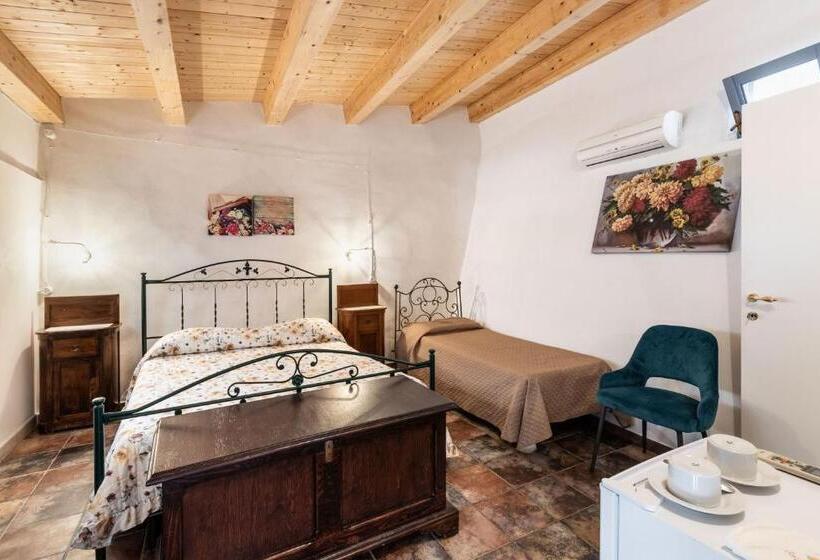 호텔 Agriturismo Val Di Noto