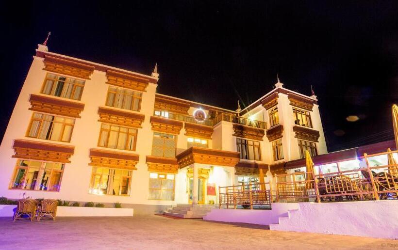 Отель Gomang Boutique