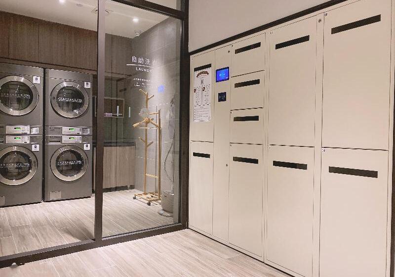 בית מלון כפרי Hanting Express Jinzhou West Railway Station