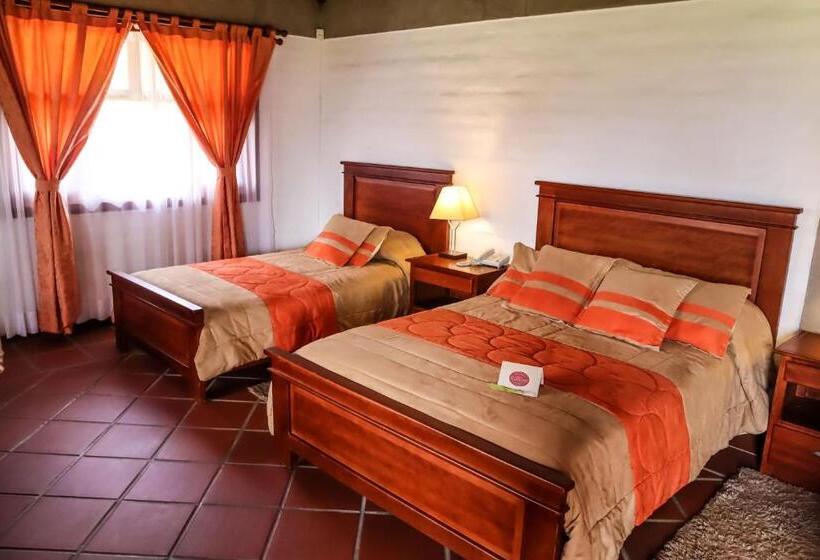 هتل Hosteria San Clemente