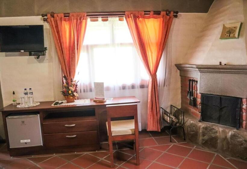 هتل Hosteria San Clemente