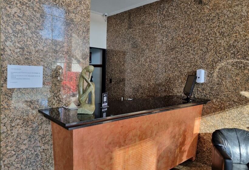 Отель Lucape Palace