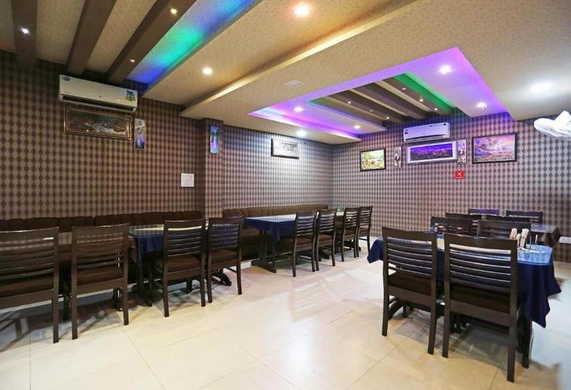 호텔 Oyo 4471 Rajmahal