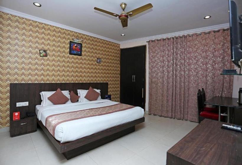 호텔 Oyo 4471 Rajmahal